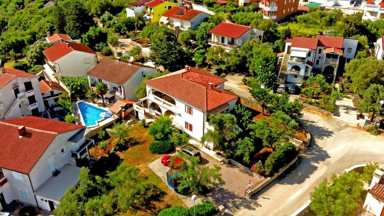 Belvedere Apartments Krk Town Extérieur photo