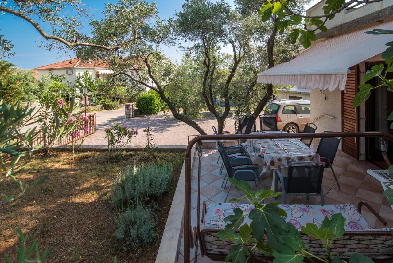 Belvedere Apartments Krk Town Extérieur photo
