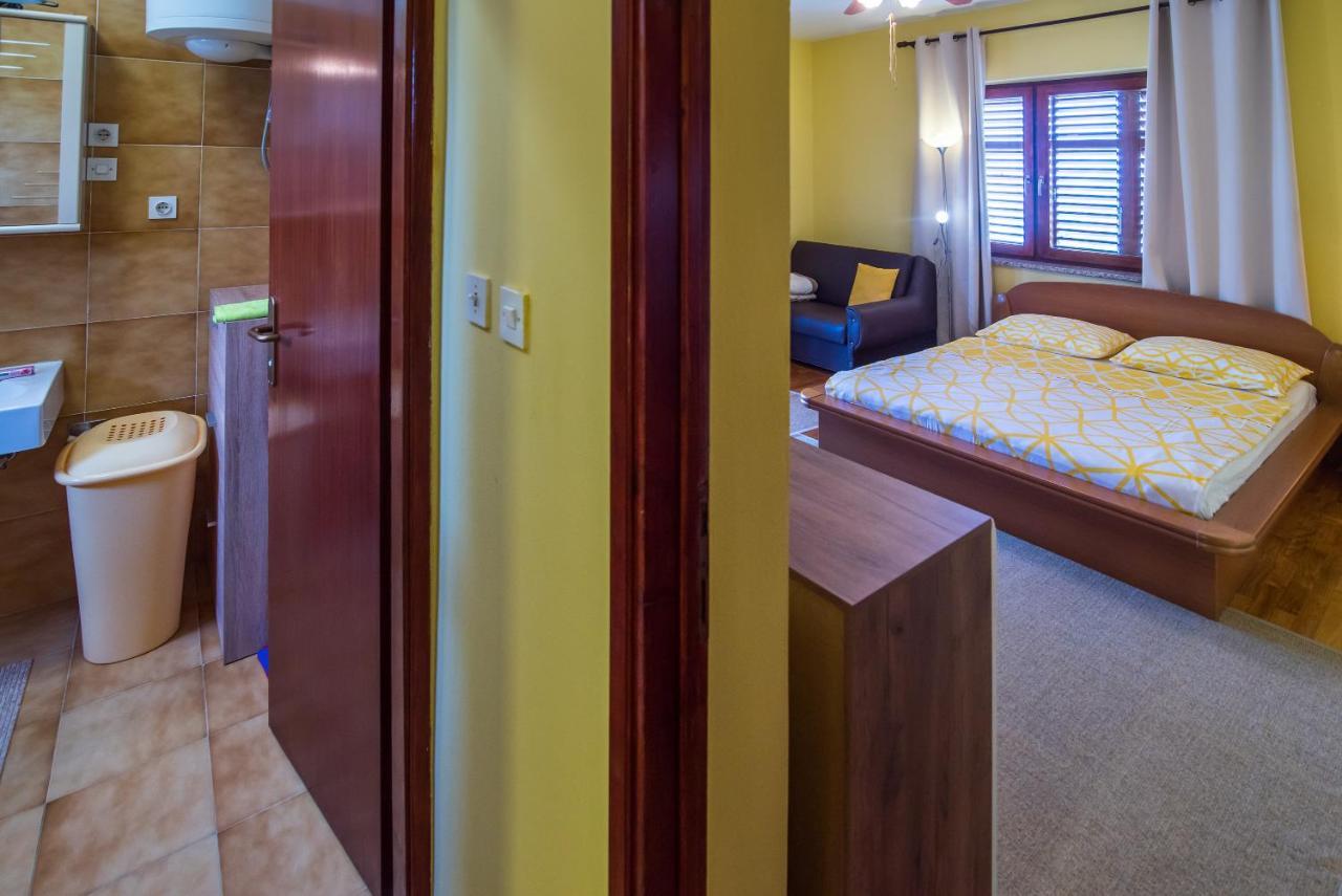 Belvedere Apartments Krk Town Extérieur photo