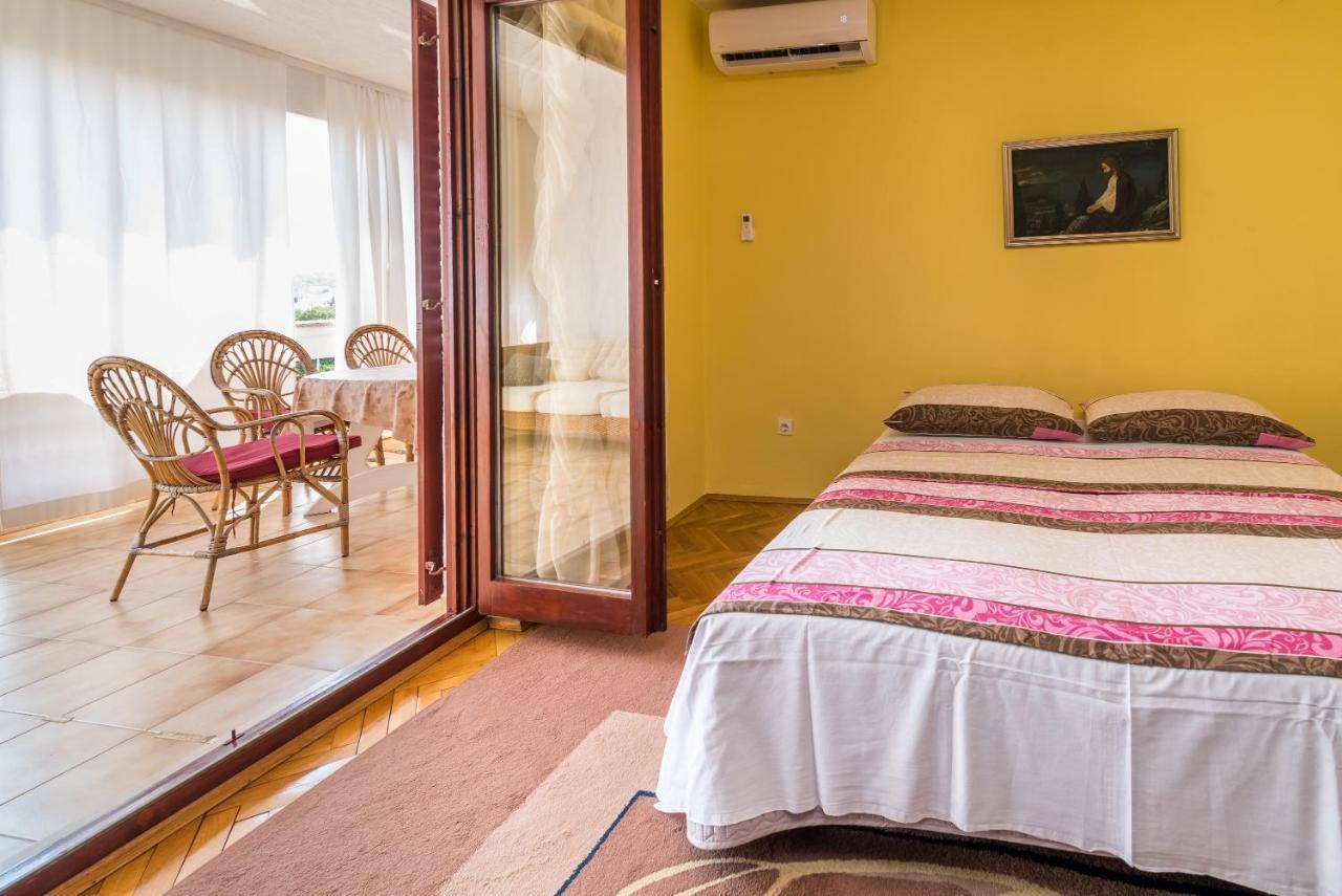 Belvedere Apartments Krk Town Extérieur photo